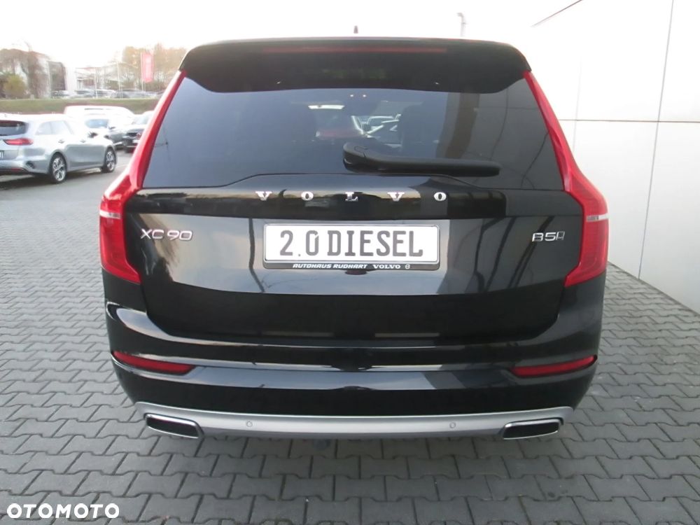 Volvo XC 90 B5 D AWD Geartronic Momentum Pro - 6