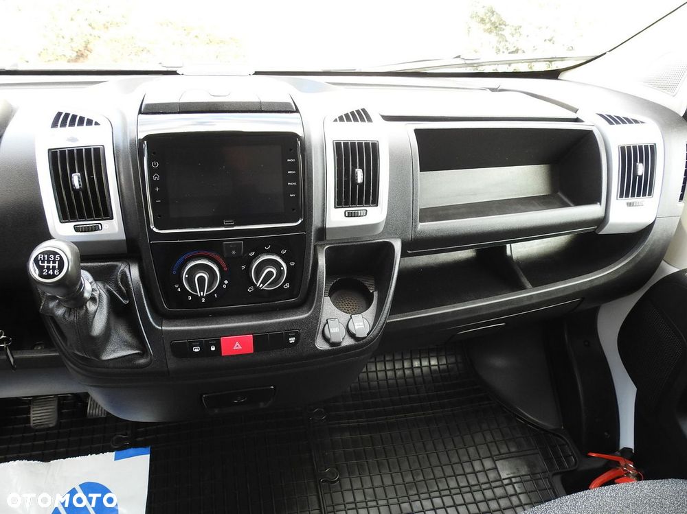 Fiat DUCATO  KONTENER WINDA 8 PALET TEMPOMAT NAWIGACJA LEDY KLIMATYZACJA  130KM - 32