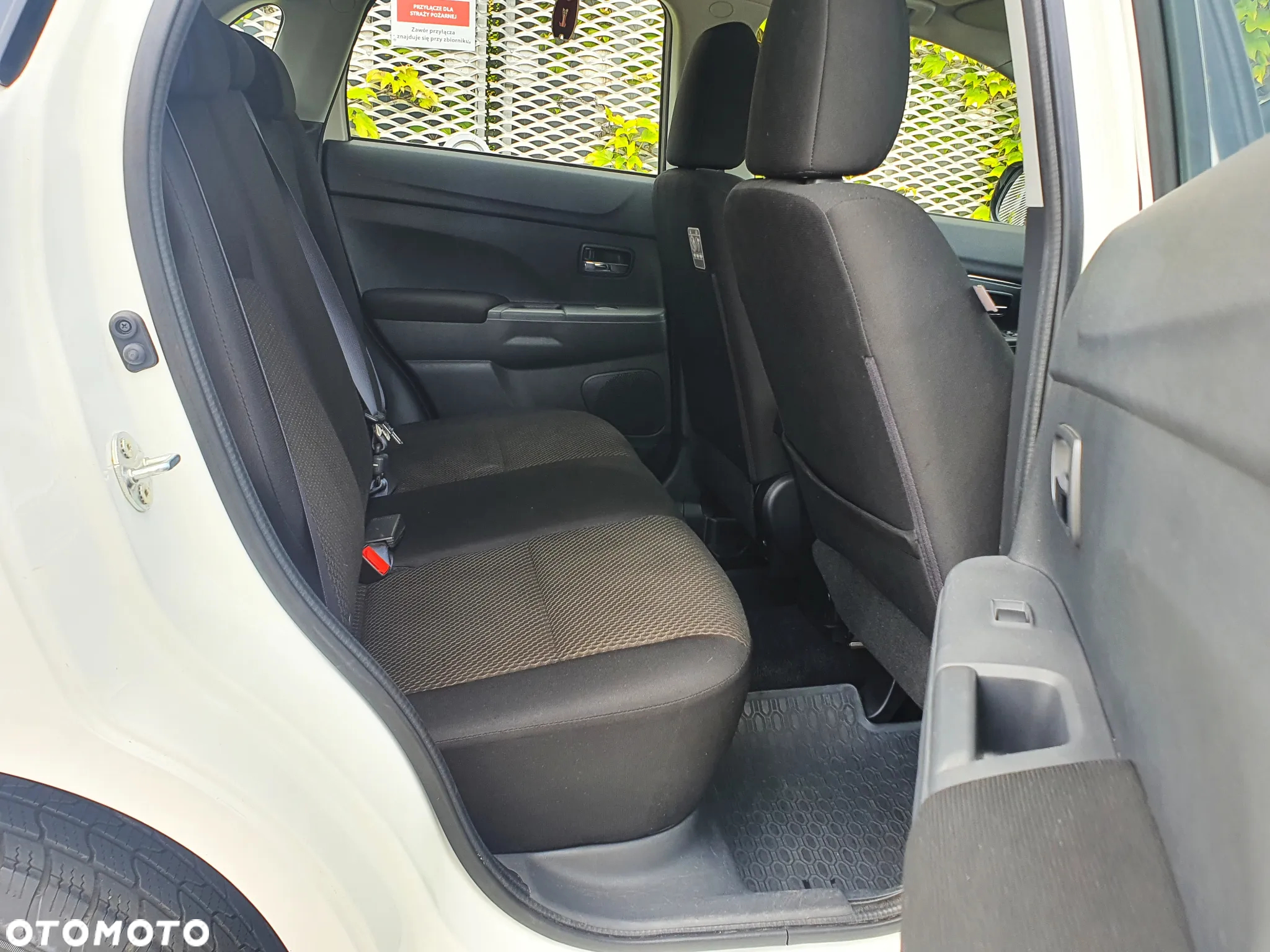 Mitsubishi ASX 1.6 Invite EU6 - 10