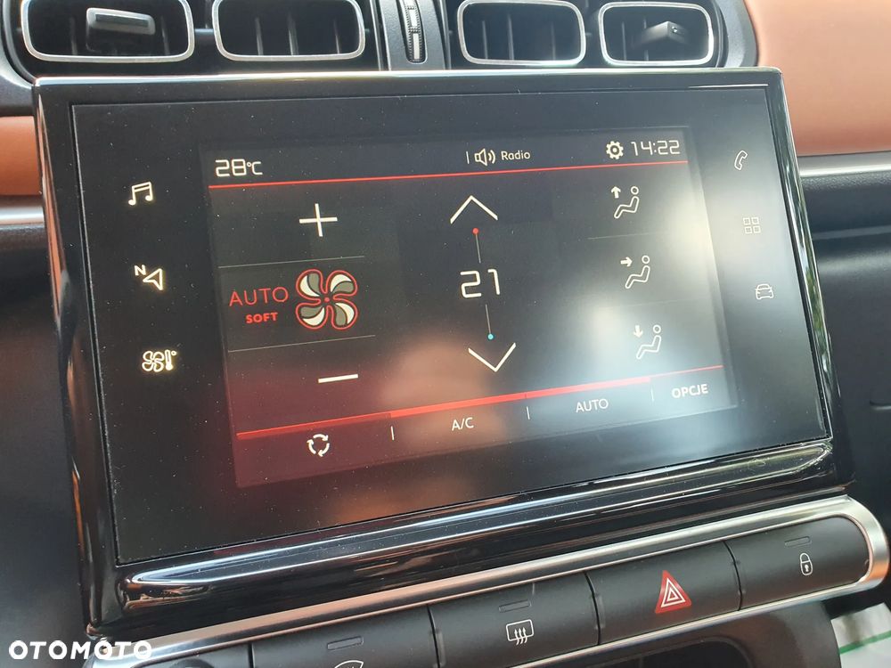 Citroën C3 Pure Tech 82 SHINE - 15
