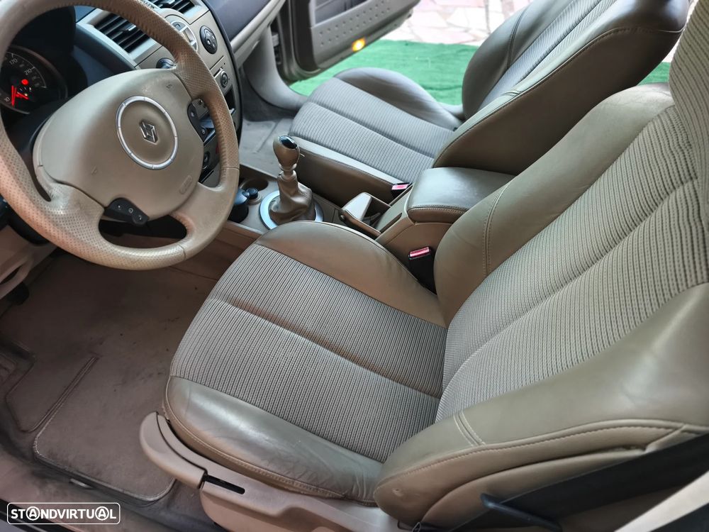 Renault Mégane Break 1.5 dCi Privilège Luxe - 10