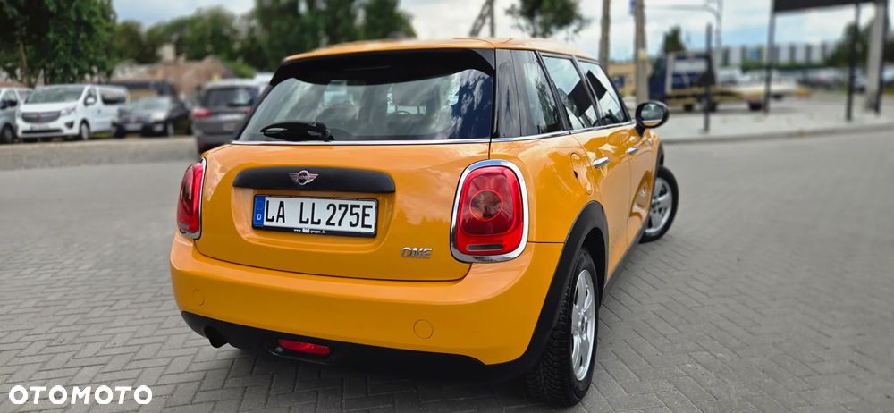 MINI ONE First - 12