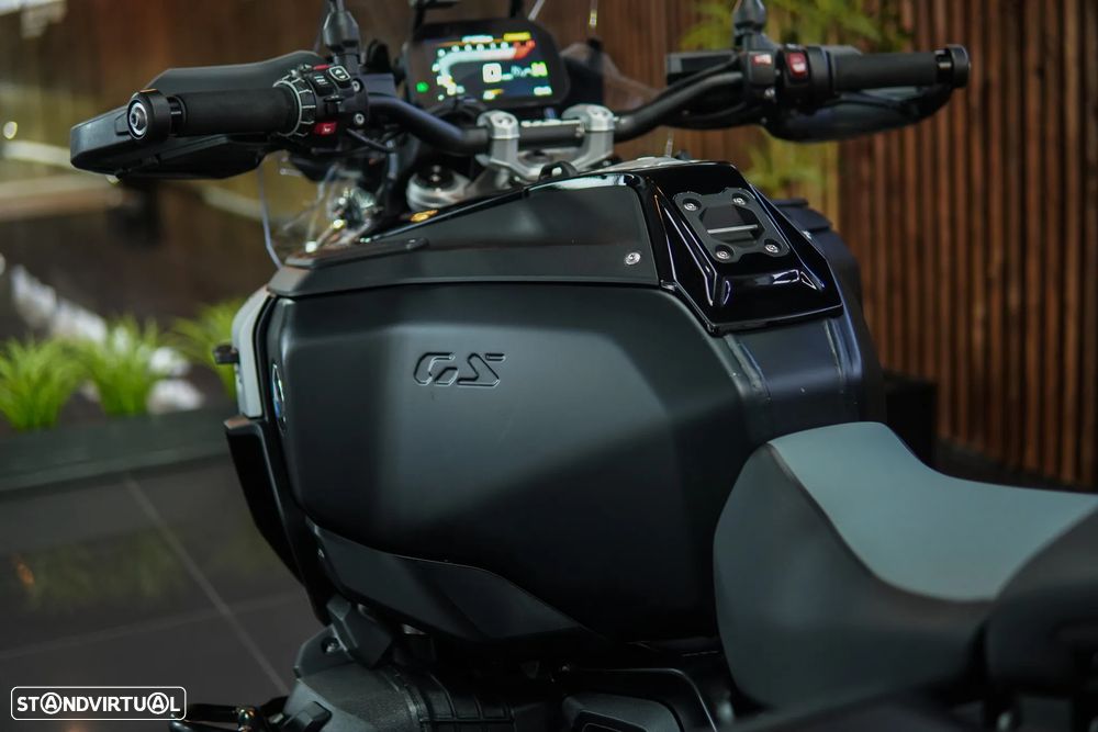 BMW R 1300 GS Adventure TRIPLE BLACK / Rebaixada - 8