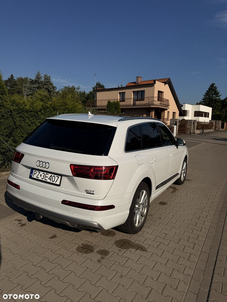 Audi Q7 - 4