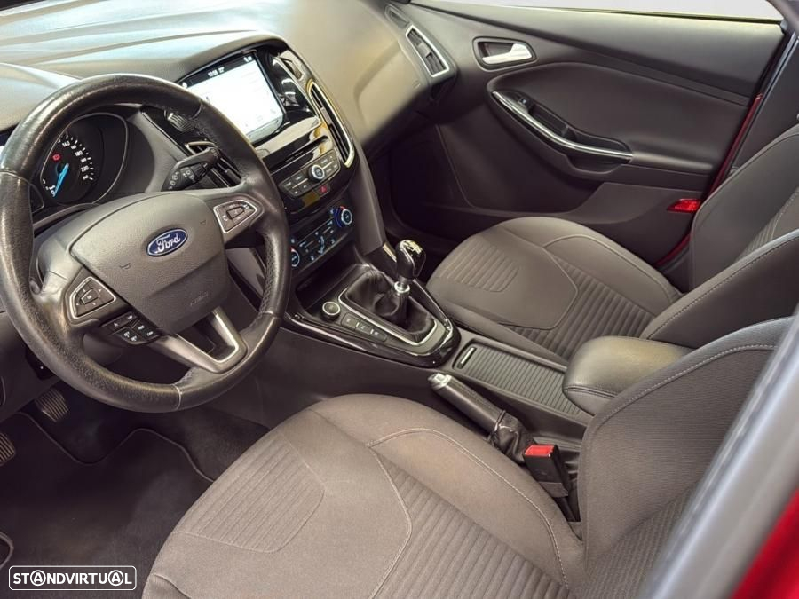 Ford Focus 1.5 TDCi Titanium - 18