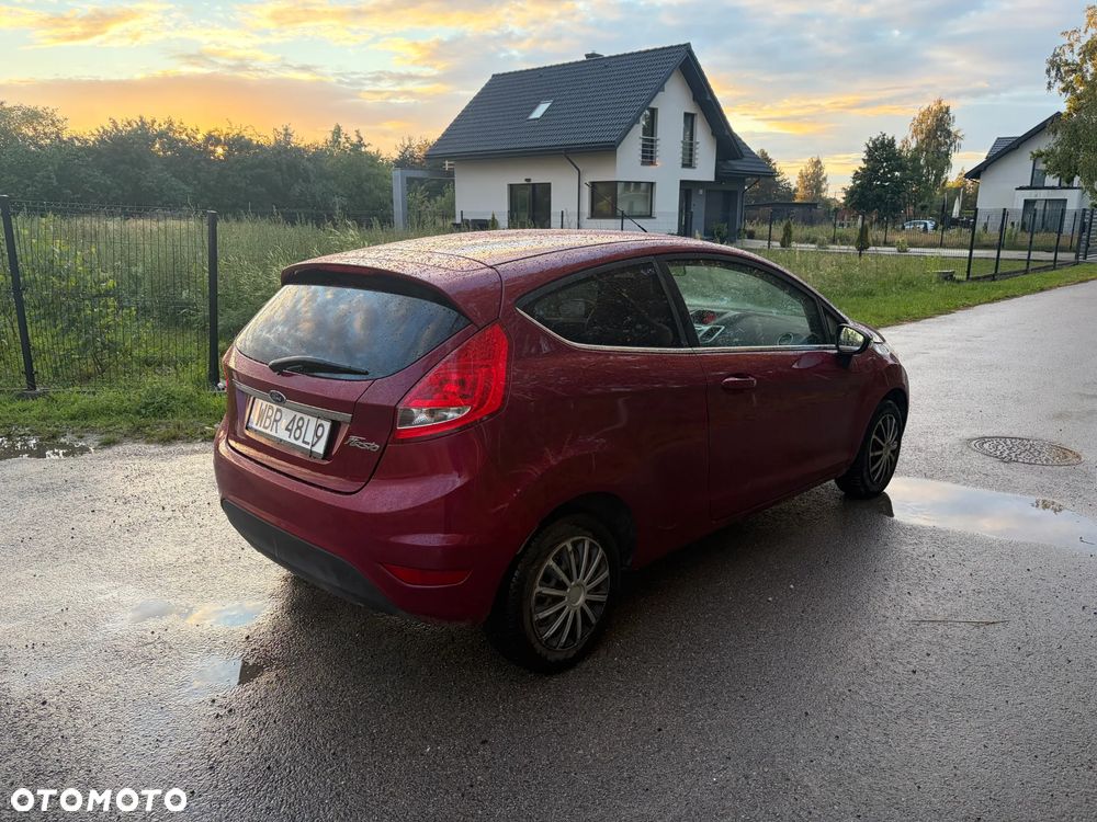 Ford Fiesta 1.4 Ghia - 4