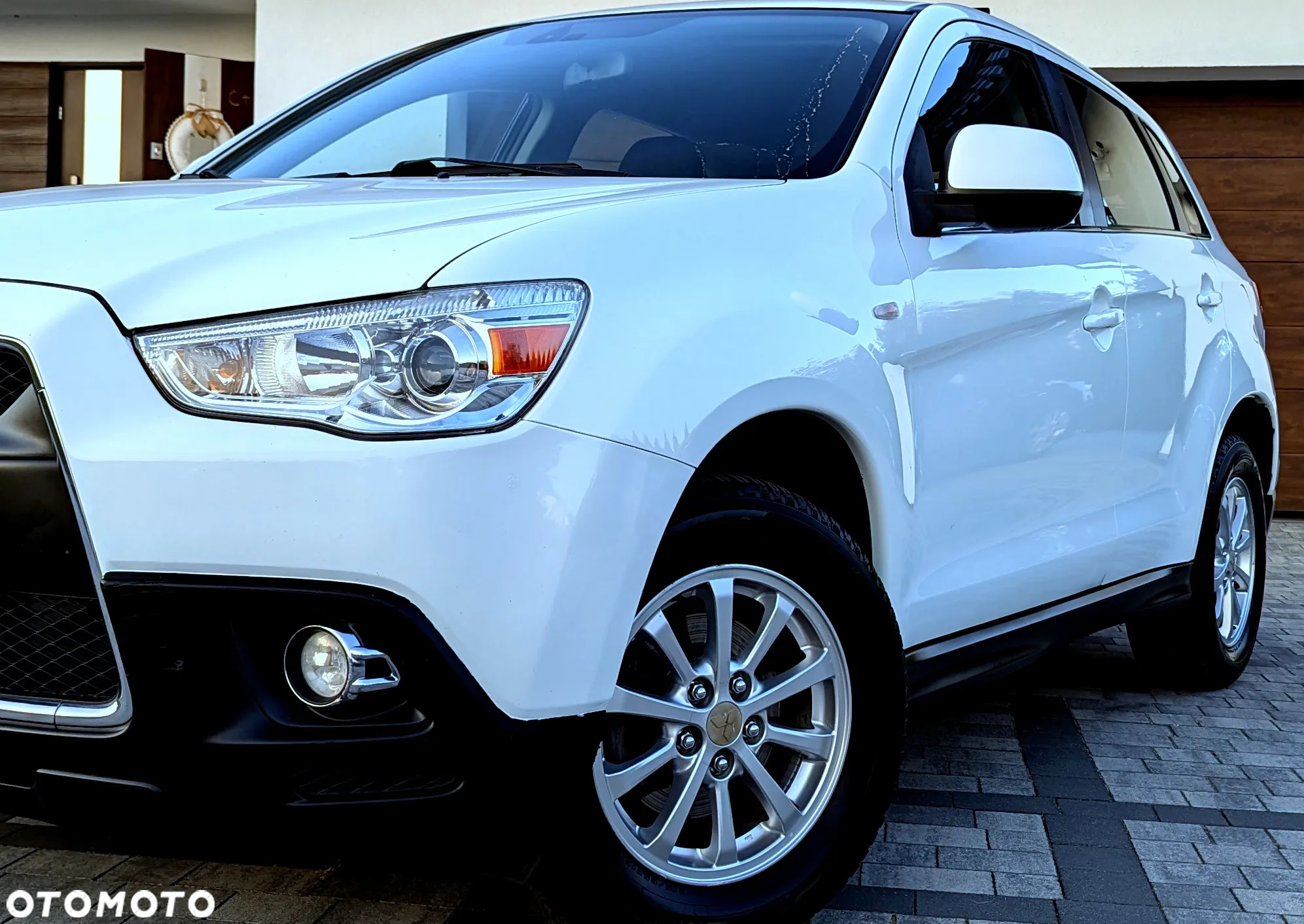 Mitsubishi ASX 1.6 2WD Diamant Edition - 21