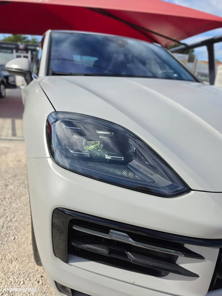 Porsche Cayenne E-Hybrid - 11