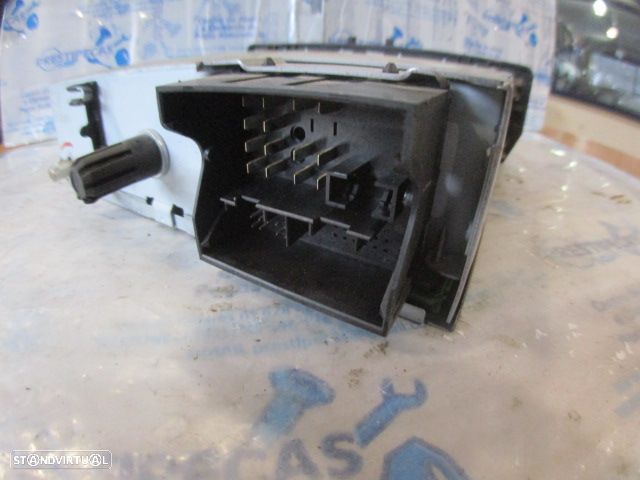Radios 28150030RC 281150030RT RENAULT MEGANE 3 FASE 1 2010 1.5DCI 105CV 5P BRANCO Danificado Botões Com Desgaste - 3