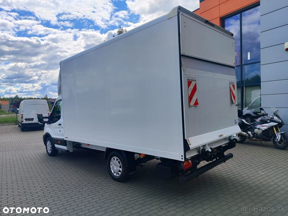 Ford Transit - 4