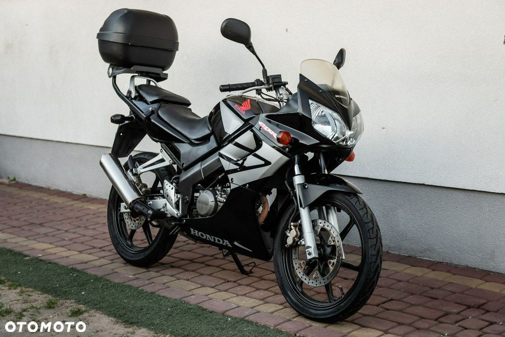 Honda CBR - 1