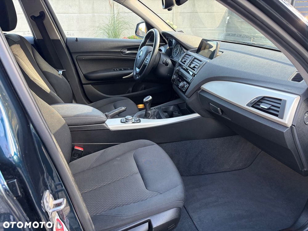BMW Seria 1 118i Advantage - 19