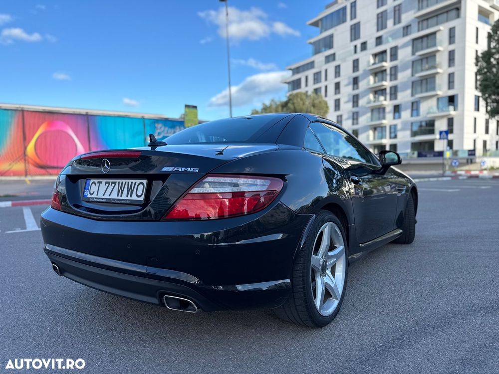 Mercedes-Benz SLK 250 (BlueEFFICIENCY) 7G-TRONIC - 7