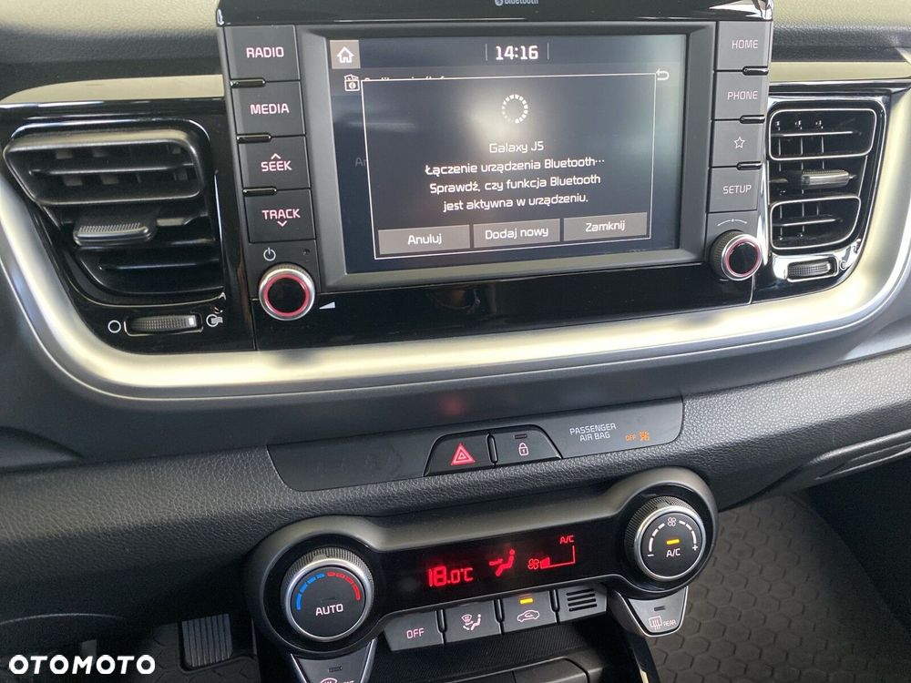 Kia Stonic - 28