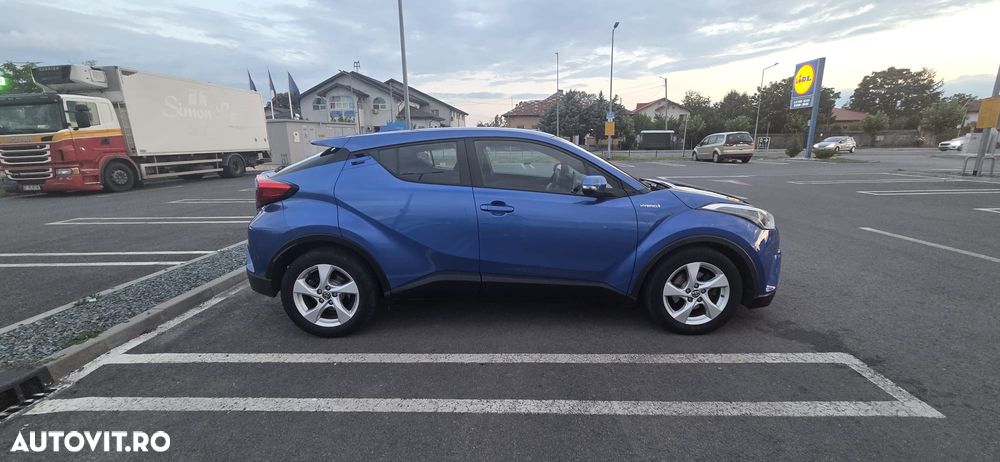 Toyota C-HR - 5