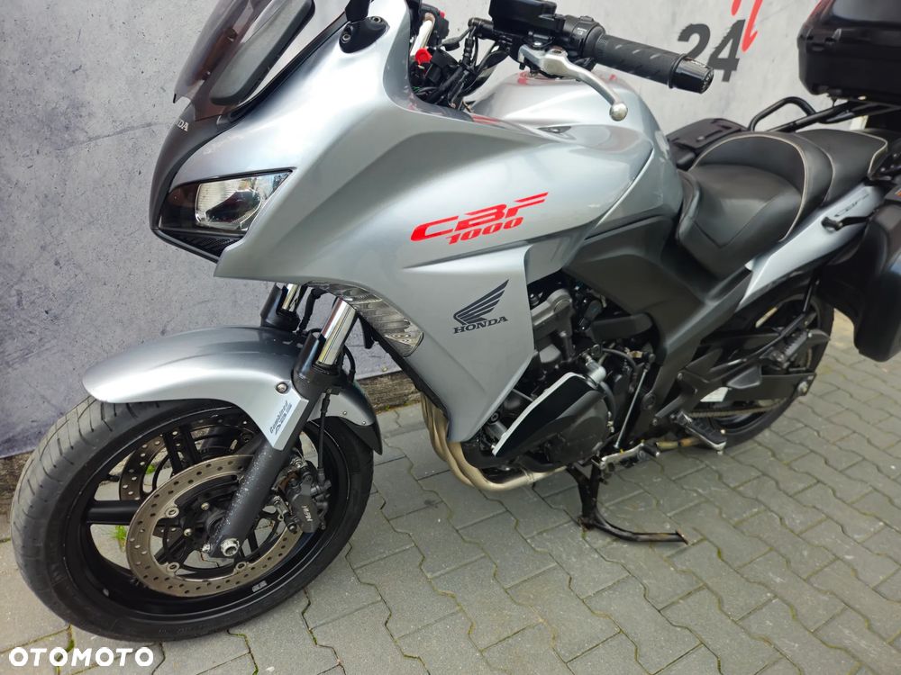 Honda CBF - 13