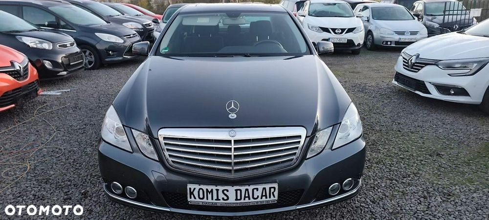 Mercedes-Benz Klasa E 200 BlueEFFICIENCY 7G-TRONIC Elegance - 5