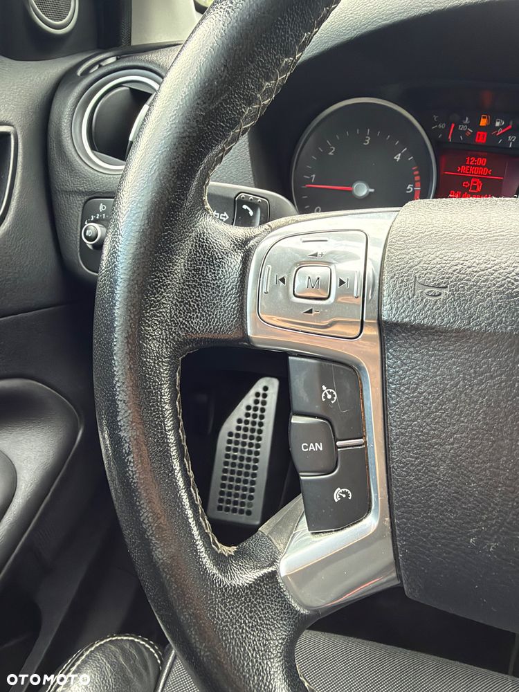 Ford Mondeo 2.0 TDCi Black Magic - 22