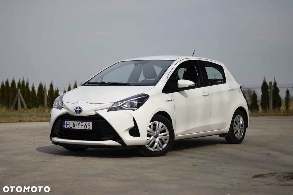 Toyota Yaris Hybrid 100 Premium EU6 - 9