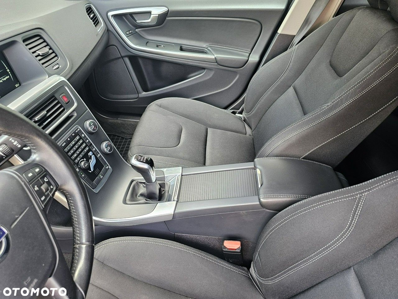 Volvo S60 D2 Drive-E Kinetic - 18