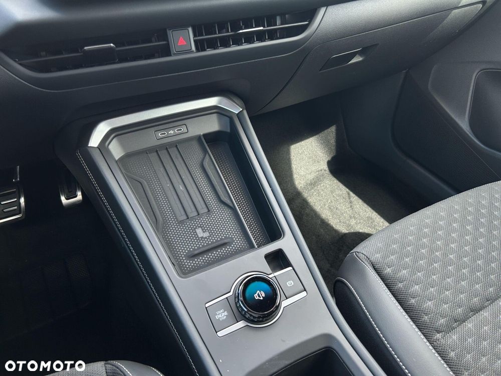 Volkswagen T-Roc - 28