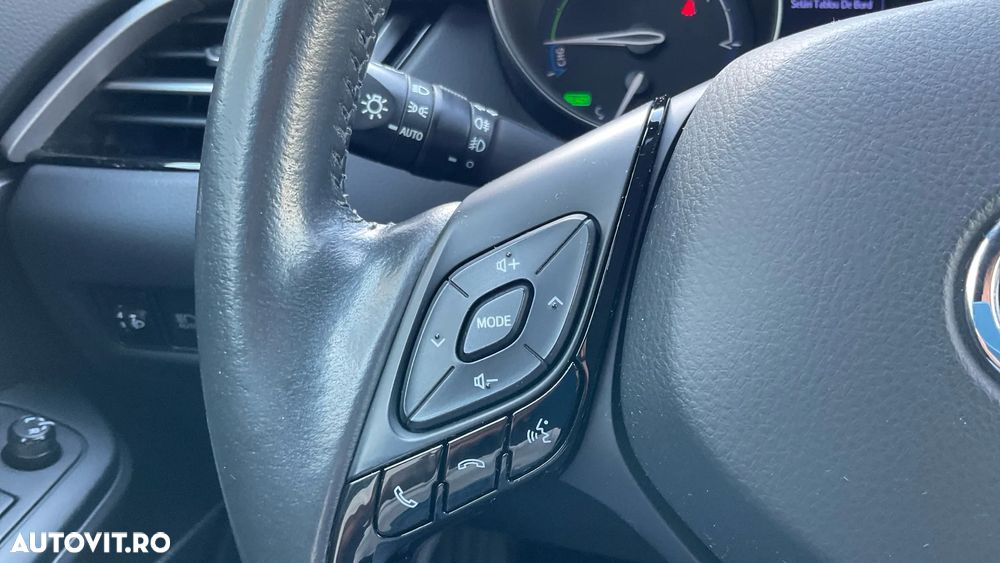 Toyota C-HR - 28