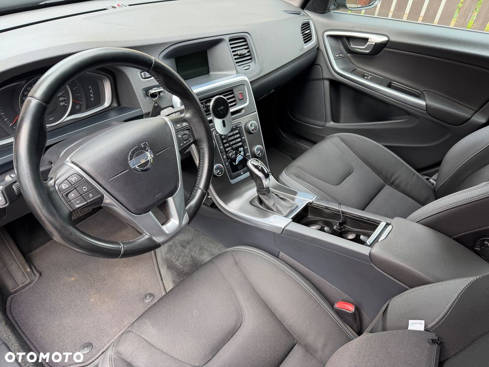 Volvo S60 D4 Drive-E Momentum - 14