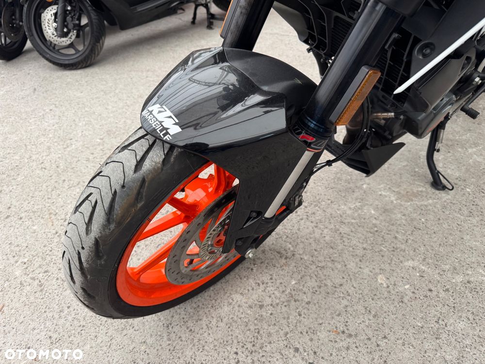 KTM Duke - 12