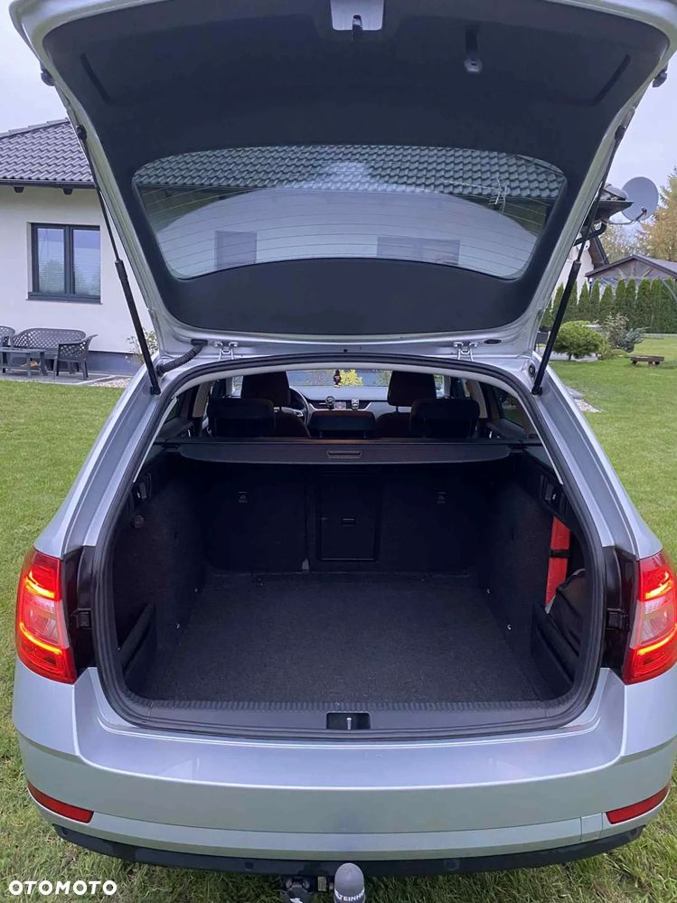 Skoda Octavia 2.0 TDI Ambition - 8