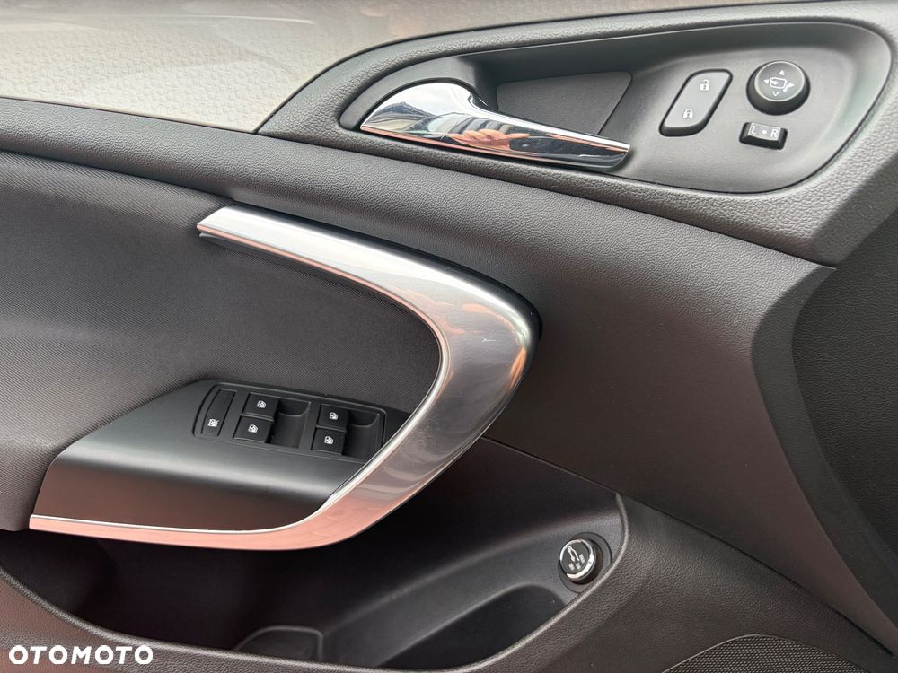 Opel Insignia 2.0 CDTI automatik Innovation - 19