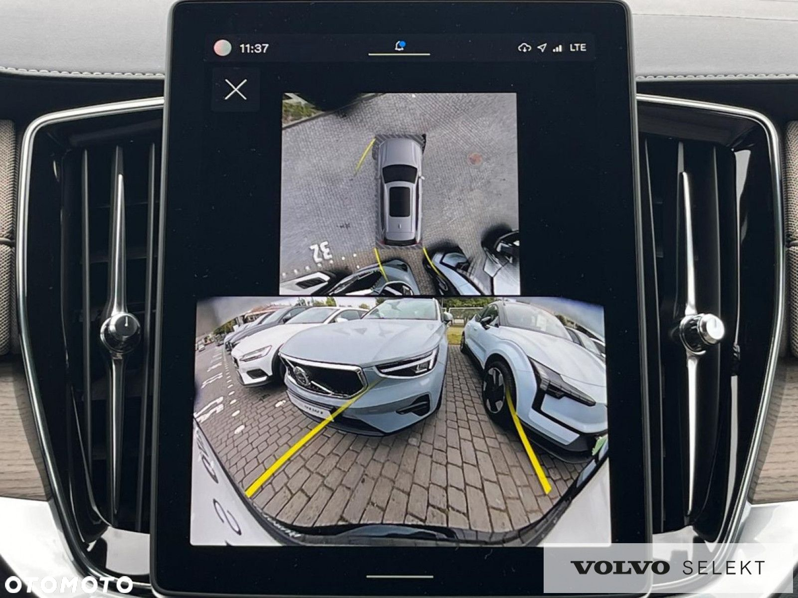 Volvo XC 90 - 26