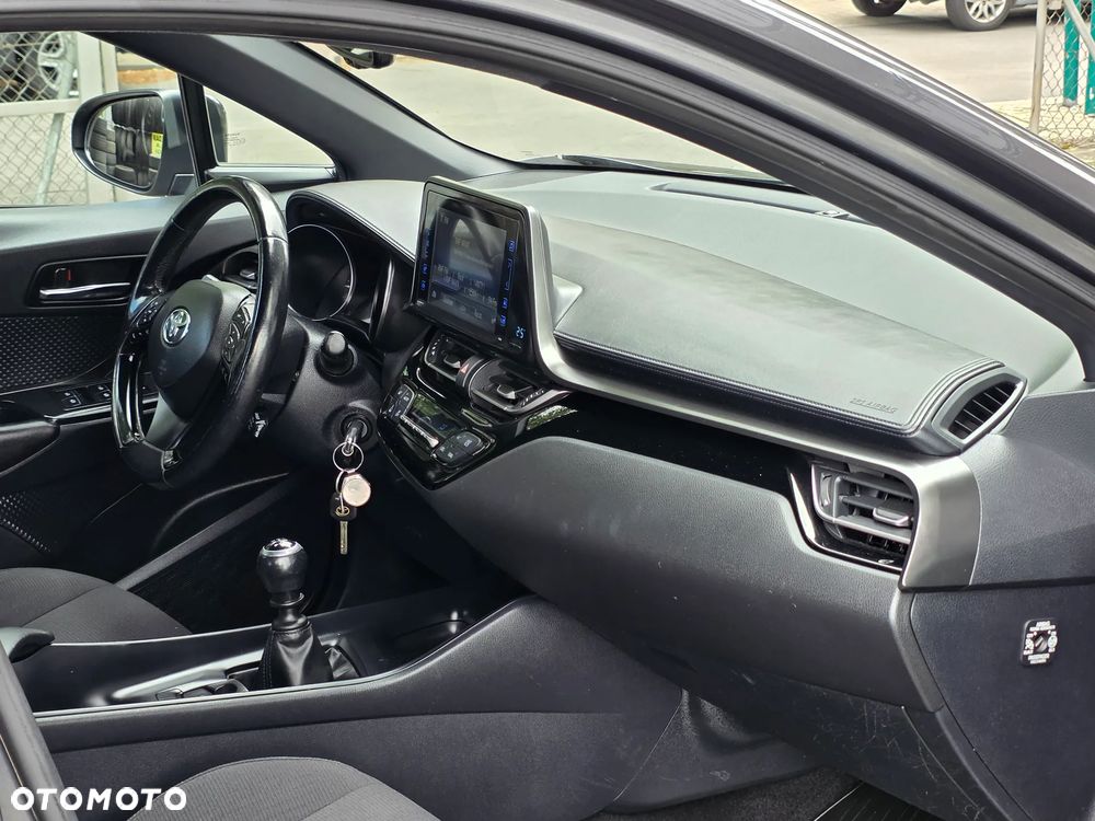 Toyota C-HR 1.2 T GPF Prestige - 10