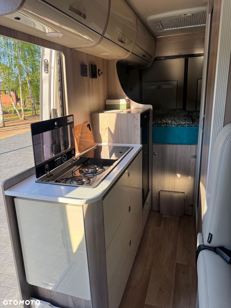 Mercedes-Benz Sprinter 319 Kamper - 13