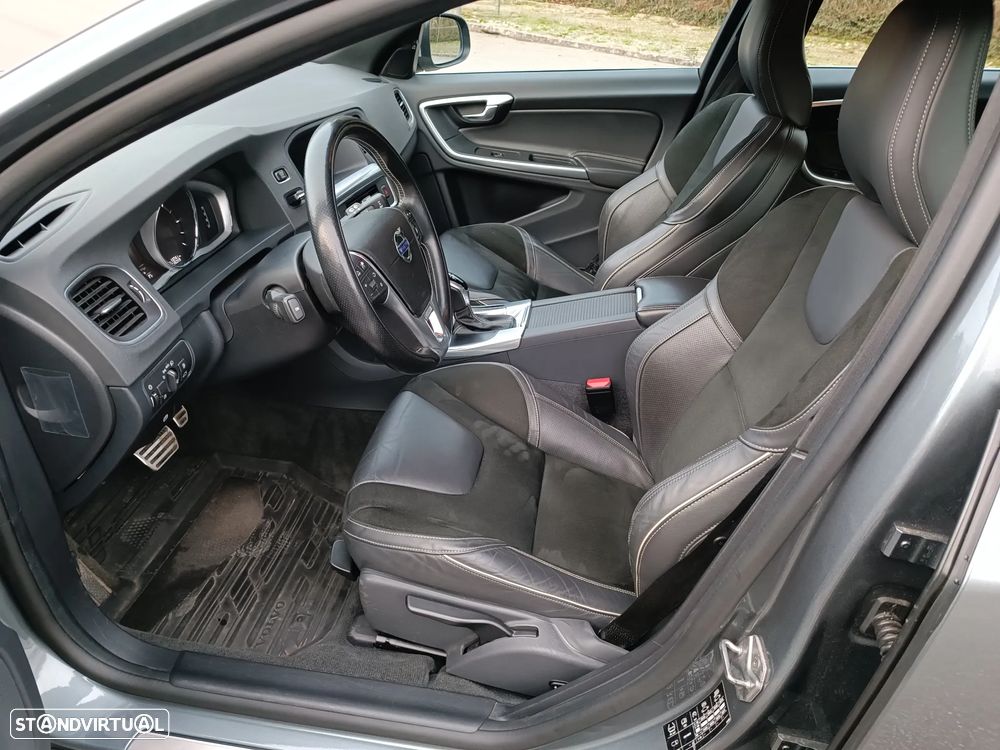 Volvo V60 D3 Geartronic R-Design - 6