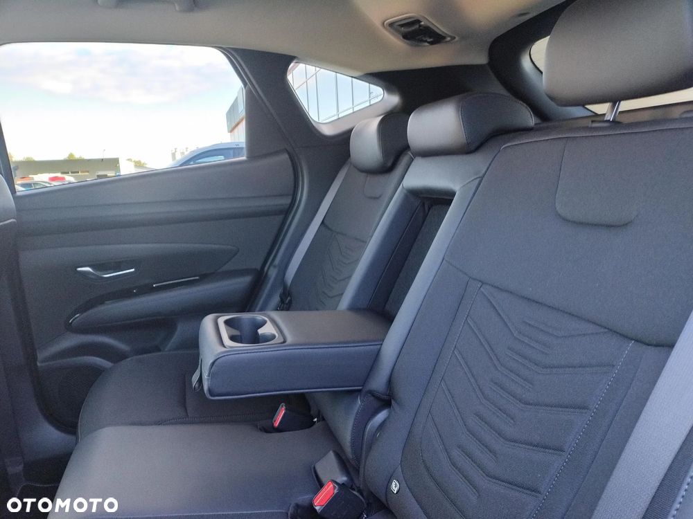 Hyundai Tucson - 16