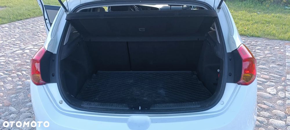 Kia Ceed 1.6 CRDi L - 13