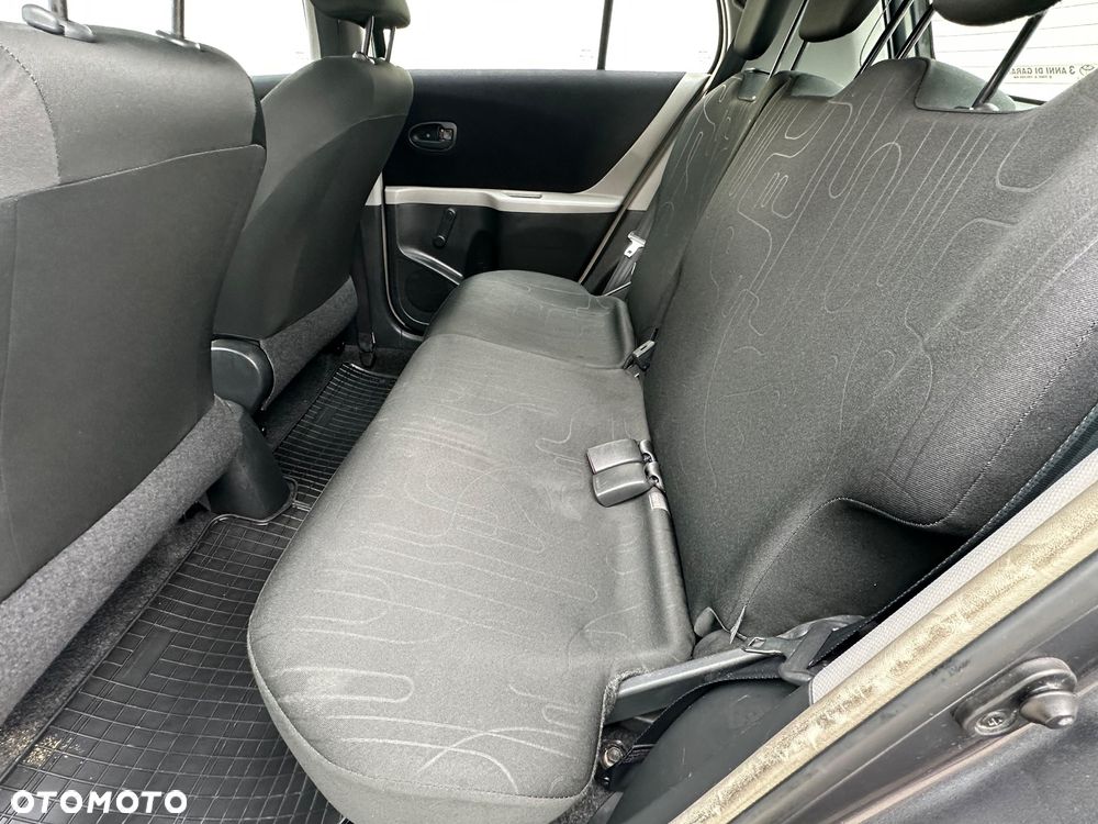 Toyota Yaris 1.4 D-4D - 26