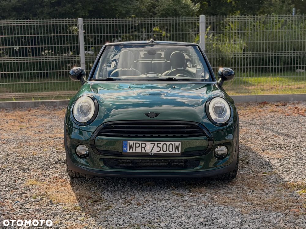 MINI Cooper Standard - 2