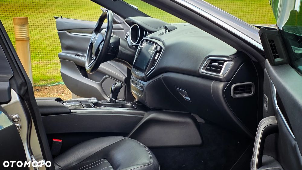 Maserati Ghibli Essence - 17