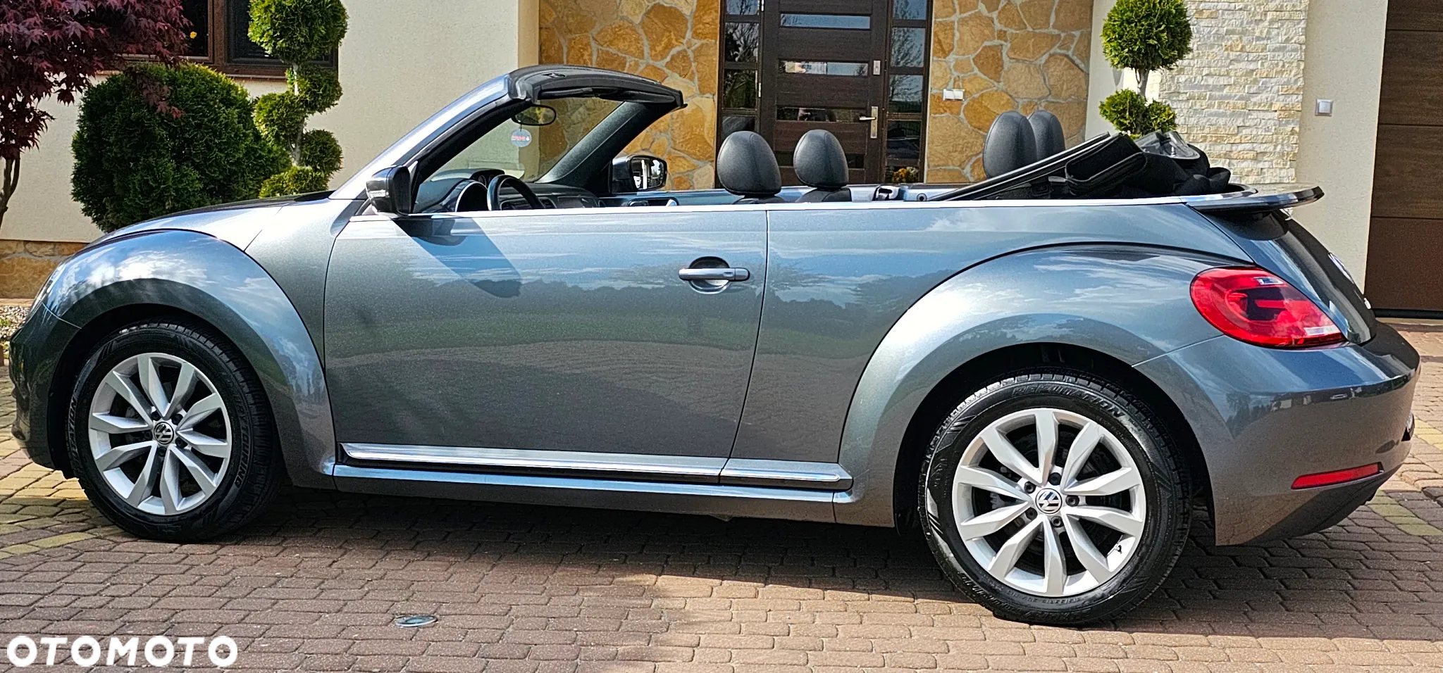 Volkswagen Beetle The Cabriolet 2.0 TDI DSG (BlueMotion Tech) Denim - 25