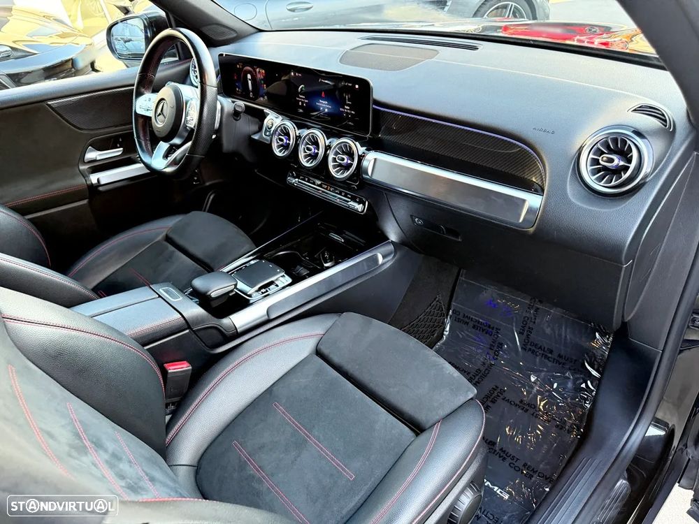 Mercedes-Benz GLB 180 d AMG Line - 20