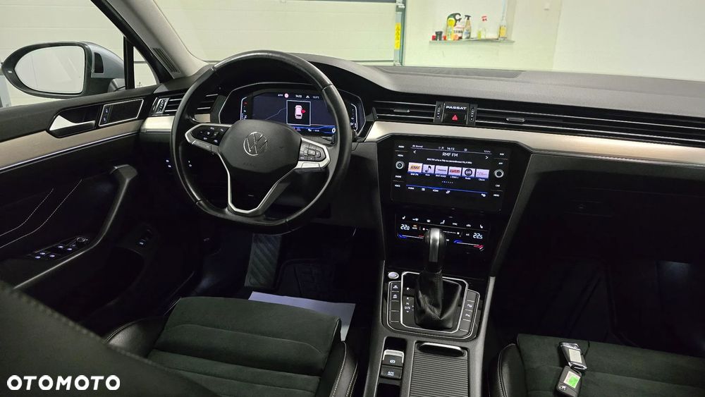 Volkswagen Passat - 7
