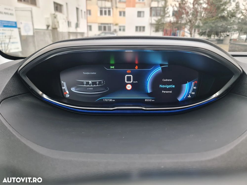 Peugeot 3008 BlueHDi 130 Stop & Start Allure Pack - 13