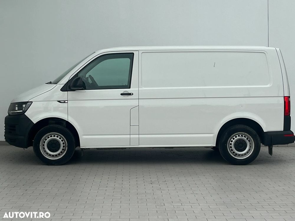 Volkswagen Transporter - 4
