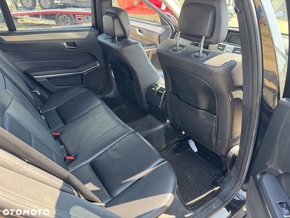 Mercedes-Benz Klasa E 200 CDI DPF BlueEFFICIENCY 7G-TRONIC - 26
