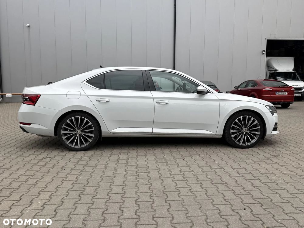 Skoda Superb 2.0 TSI L&K DSG - 6