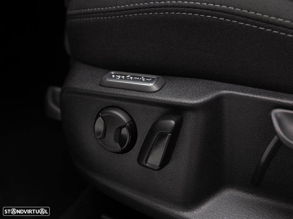 VW Passat Variant 2.0 TDi Business - 15