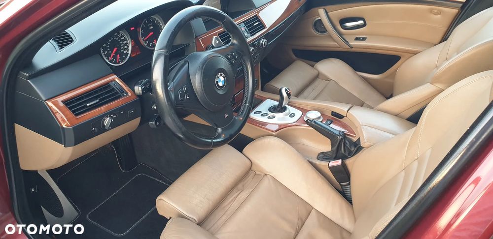 BMW M5 Standard - 16