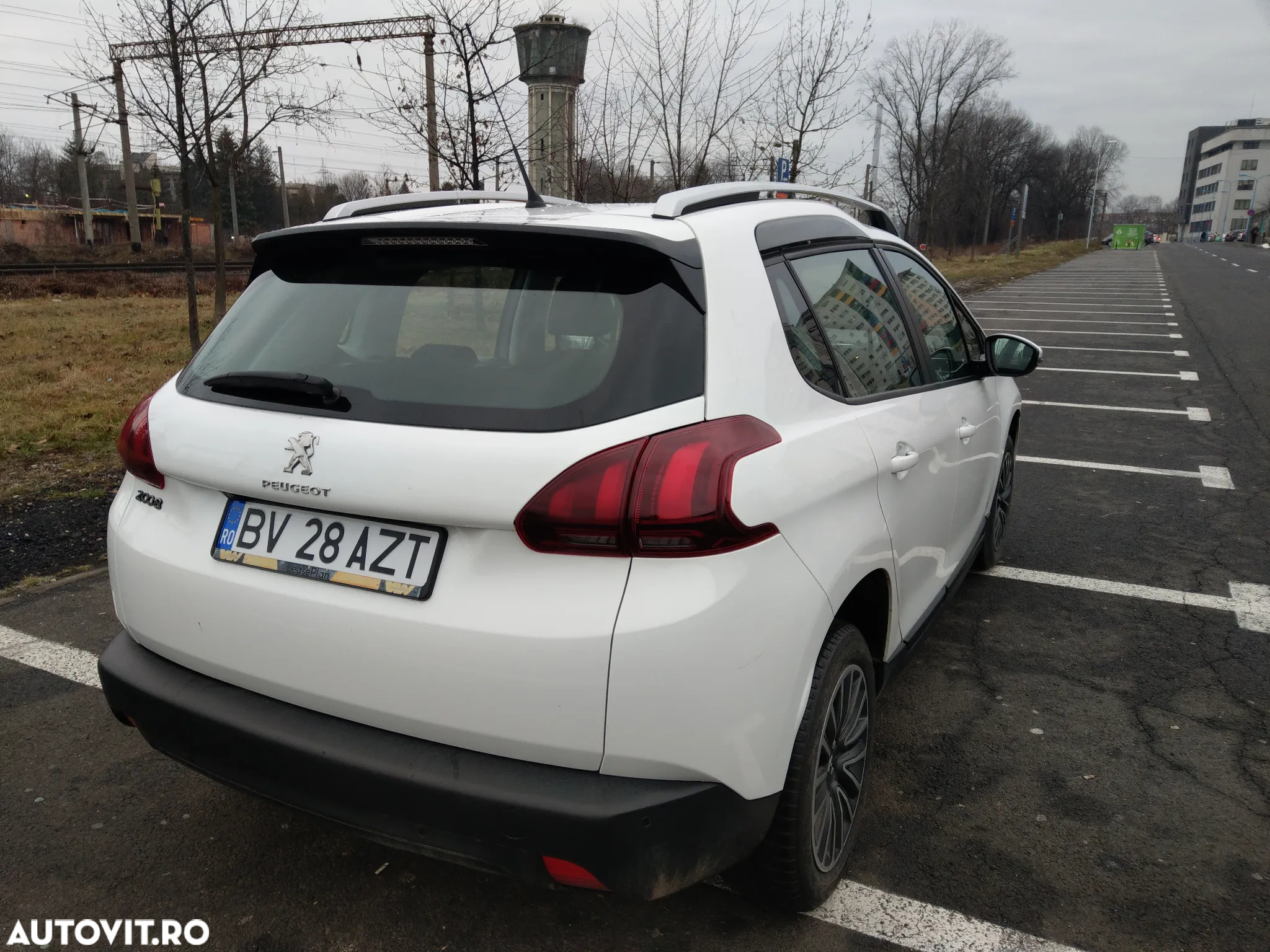 Peugeot 2008 1.5 BlueHDI FAP Active - 6