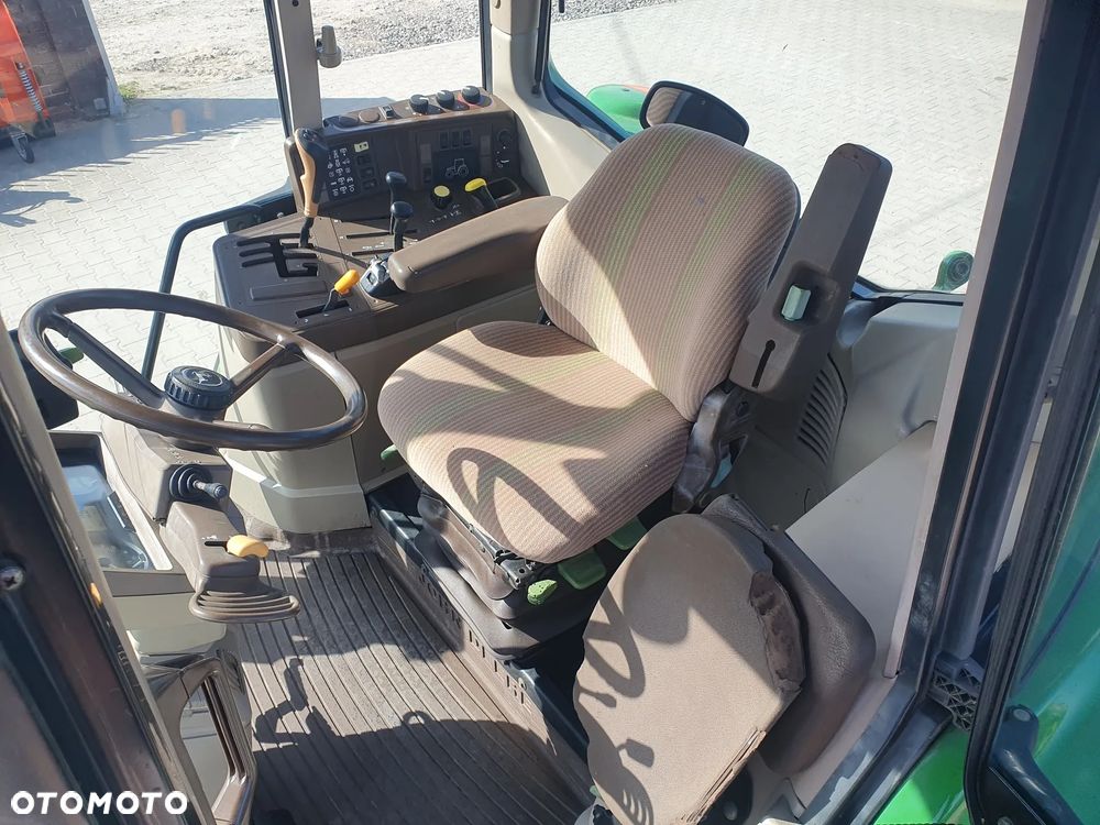 John Deere 6120 - 10